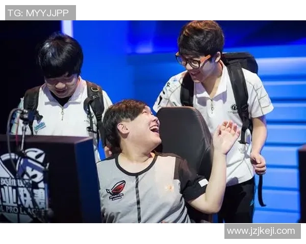 柏太阳神与木队的激烈对决谁能在赛场上笑到最后 柏太阳神与木队的激烈对决谁能在赛场上笑到最后