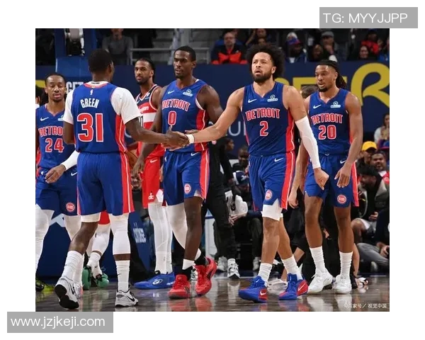 2020年NBA常规赛雄鹿队与雷霆队精彩对决回顾与分析